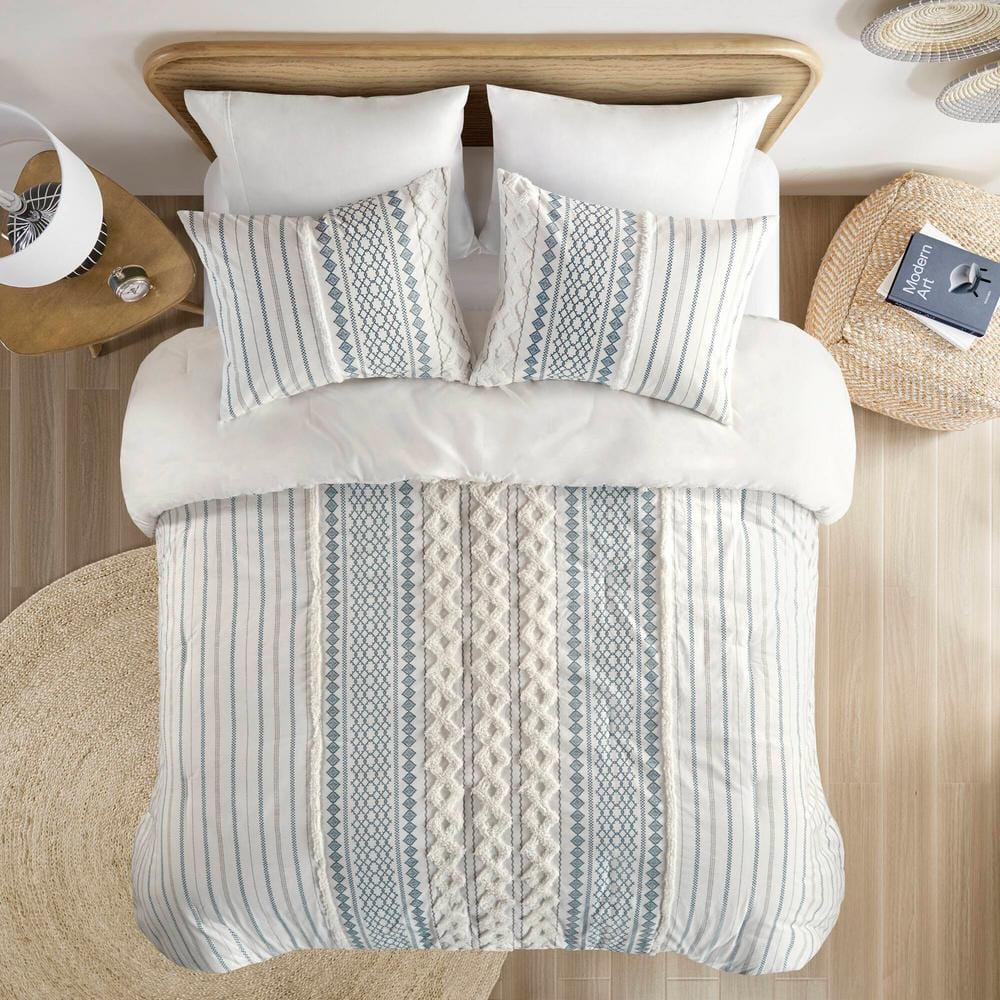 King Blue and White Cotton Comforter Set with Geometric Prints