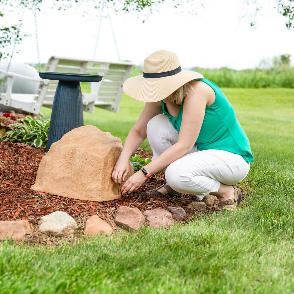 Sand Polyresin Low-Profile Garden Rock Cover with Stakes