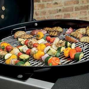 Performer Deluxe 22 in. Charcoal Grill in Green with Built-In Thermometer and Digital Timer
