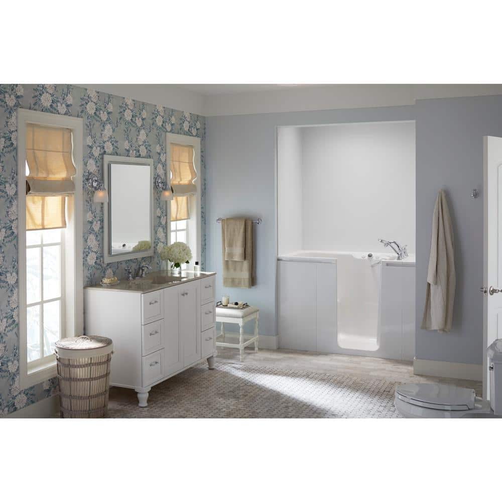 Devonshire Oil-Rubbed Bronze 24" Wall Mounted Towel Bar