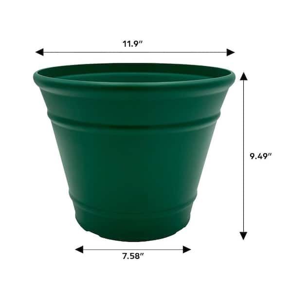 CHG CLASSIC HOME & GARDEN Jane Medium Green Plastic Round Lightweight  Planter with Drainage Plug (11.9 in. W x 9.5 in. H) HD1470P-393S