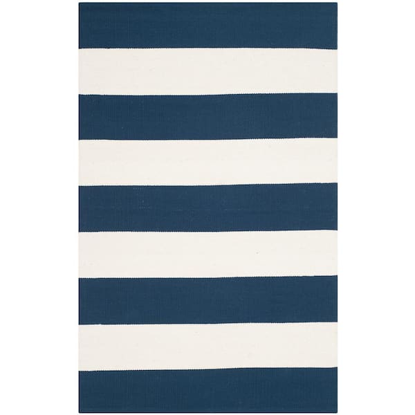 SAFAVIEH Montauk Navy/Ivory Doormat 3 ft. x 5 ft. Striped Area Rug