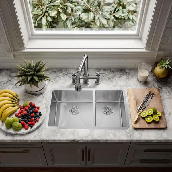 33 in. Drop-In/Undermount 60/40 Split Double Bowl Sink Gauge Stainless Steel Kitchen Sink with Bottom Grids