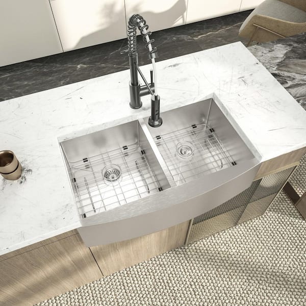 16-Gauge Stainless-Steel 33 in. Double Bowl Farmhouse Apron Front Kitchen Sink with Bottom Grid