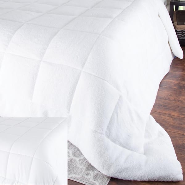 Bluestone Light Warmth White Sherpa Twin Down Alternative Comforter