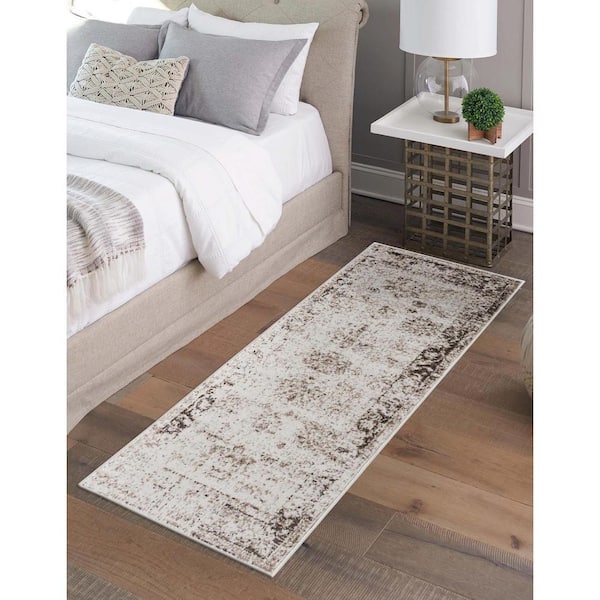Sofia Casino Beige 2 ft. x 8 ft. Area Rug