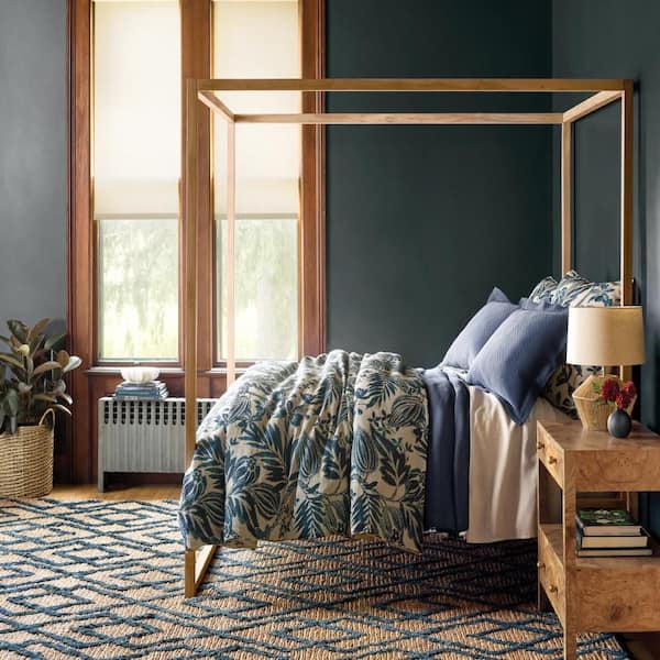 Marco Jute Soumak Handwoven by Bunny Williams Navy 5 ft. x 8 ft. Indoor Area Rug