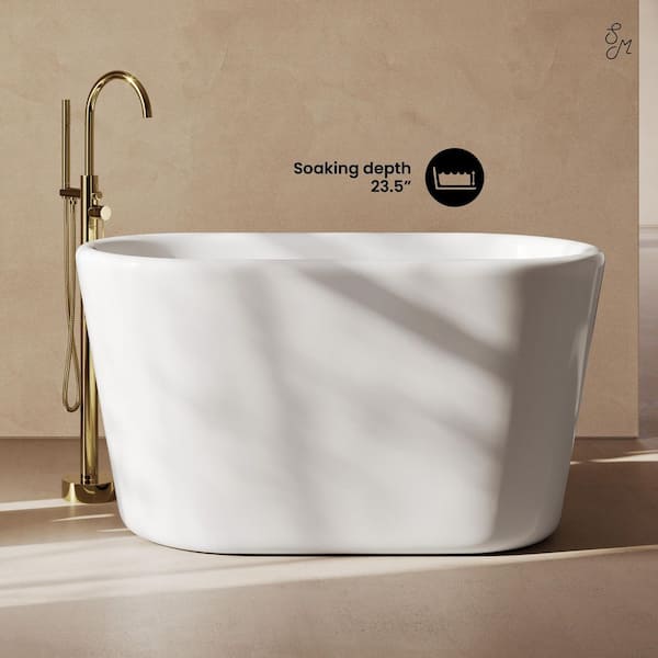 Swiss Madison Nanterre 51 in. x 26 in. Japanese Soaking
