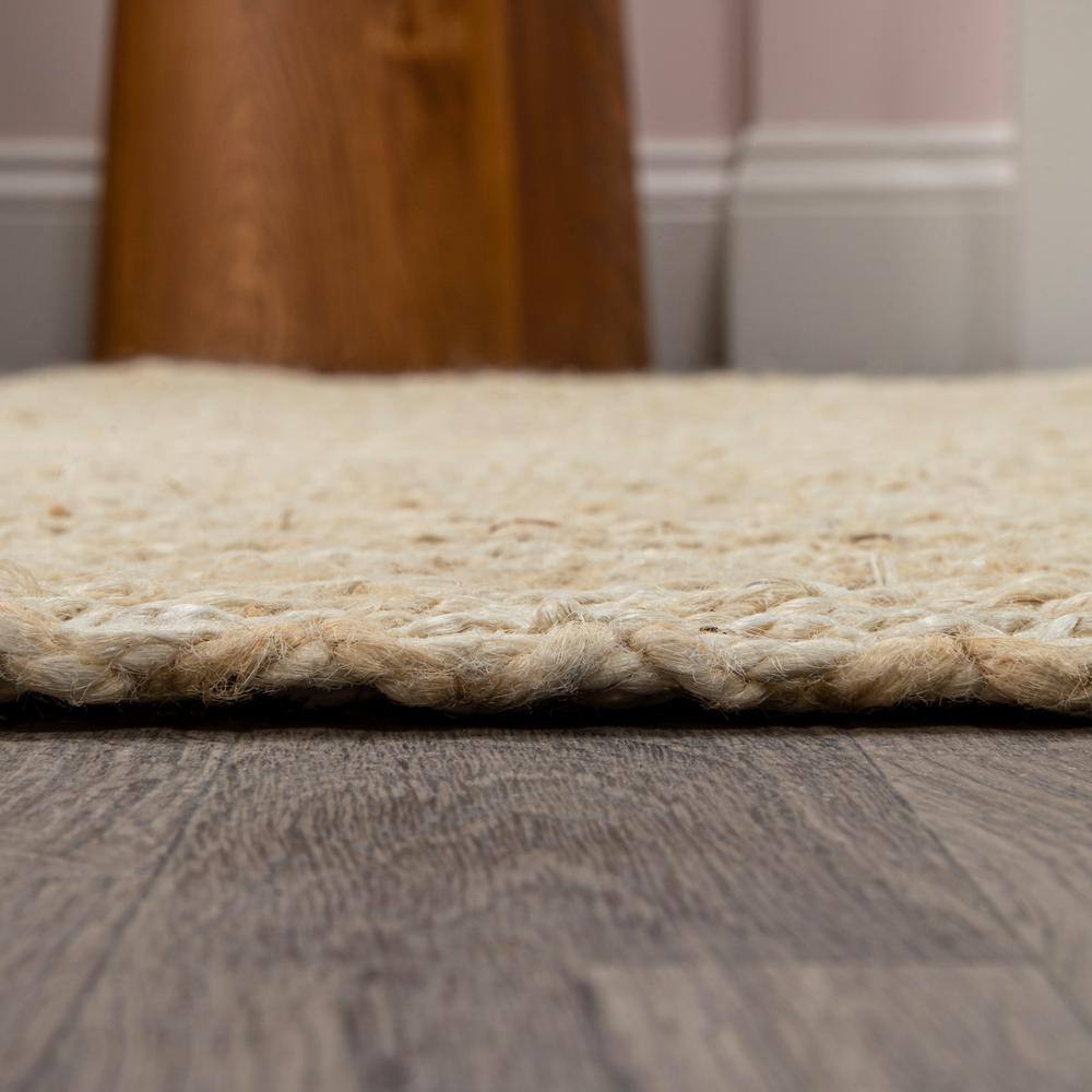 Ivory Chunky Jute Handwoven Herringbone 4' x 6' Area Rug