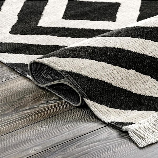 Zigzag Organic Cotton Thick Woven Rug - Hook & Loom