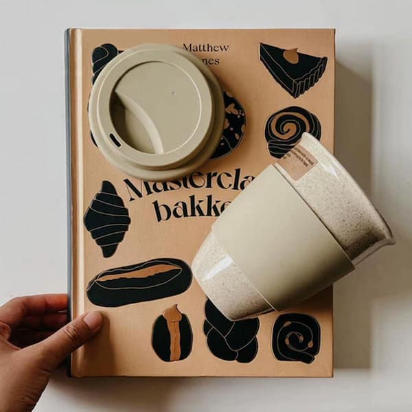 Unbranded 15 oz. Beige Ceramic Coffee Mug with Silicone Lid, Non-Slip  Sleeve, Travel Drinkware for Hot or Cold Beverages 29ESA05659