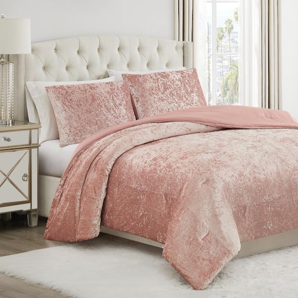 Full/Queen Reversible Velvet Comforter & Sham Set – Berry Opalhouse X Jungalow