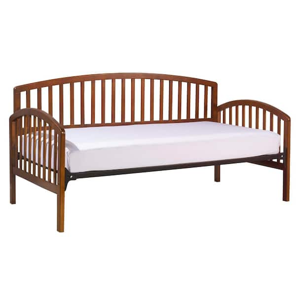 Hillsdale Furniture Carolina Twin Size Daybed in Cherry