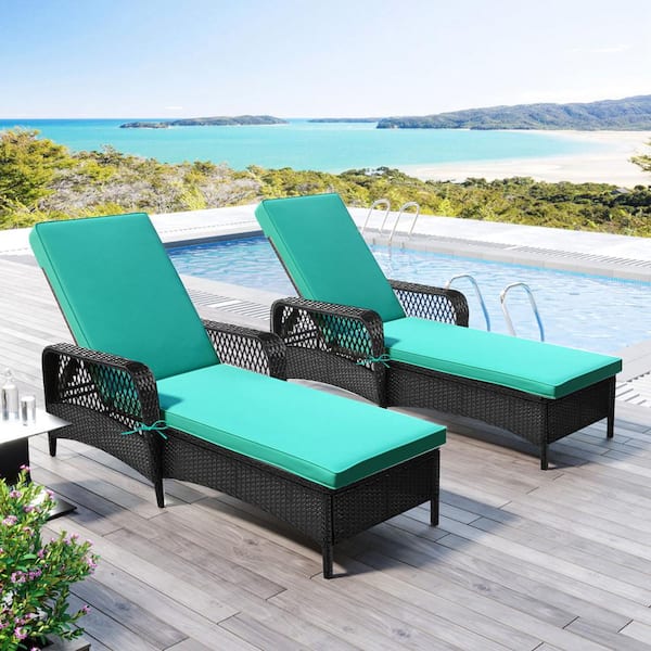 Wateday Patio Black 2-Piece Wicker Metal Patio Outdoor Chaise Lounge with Green Cushion