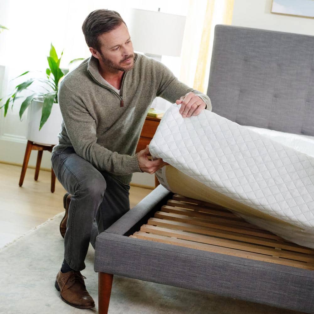 Sapira Luxe 11" Hybrid Queen Mattress with Water-Resistant Memory Foam