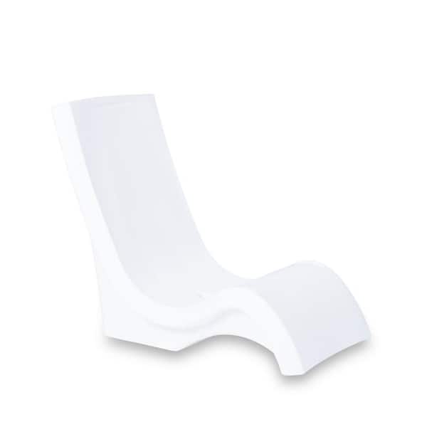 Step2 Vero In-Pool and Patio Outdoor Chair Resin White