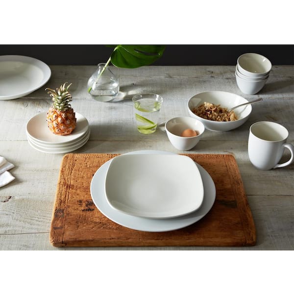 Colorwave White 12 fl. oz. (White) Stoneware Mugs, (Set of 4)