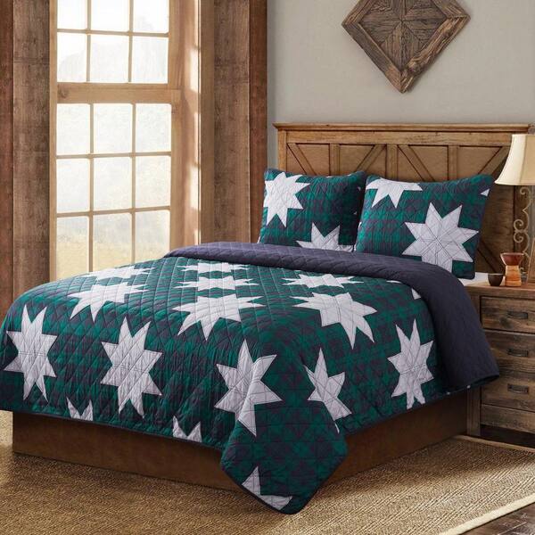 COUNTRY LIVING Christmas Carol 3-Piece Full/Queen Quilt Set
