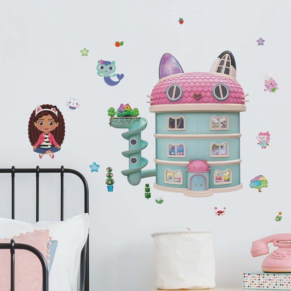 DreamWorks Gabby's Dollhouse Giant Peel and Stick Wall Decal Set