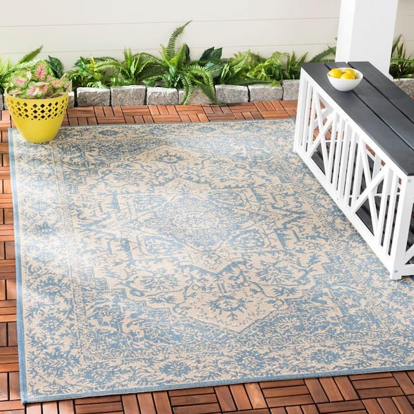 Beach House Cream/Blue 4 ft. x 6 ft. Oriental Indoor/Outdoor Patio  Area Rug