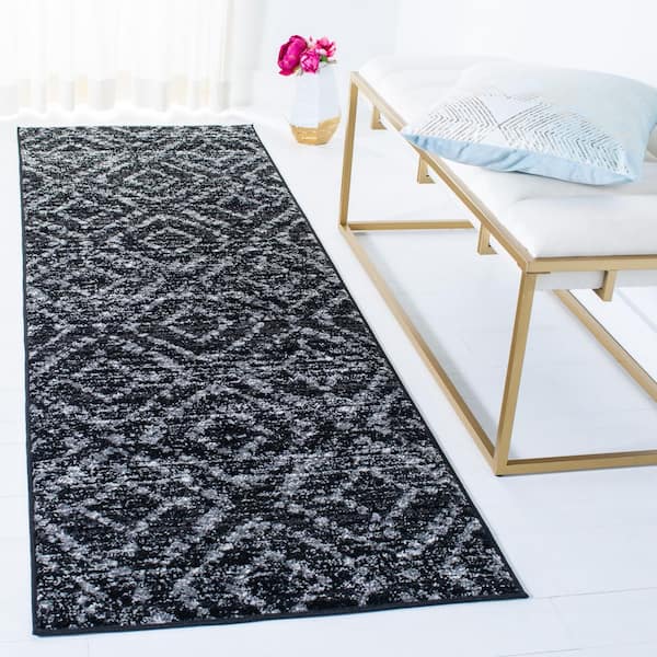 Adirondack 3 ft. x 6 ft. Black/Ivory Multi-Diamonds Runner Rug