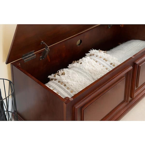 Powell Company Ellsworth White Cedar Chest with Storage and Shiplap Style  Siding HD1043A19 - The Home Depot