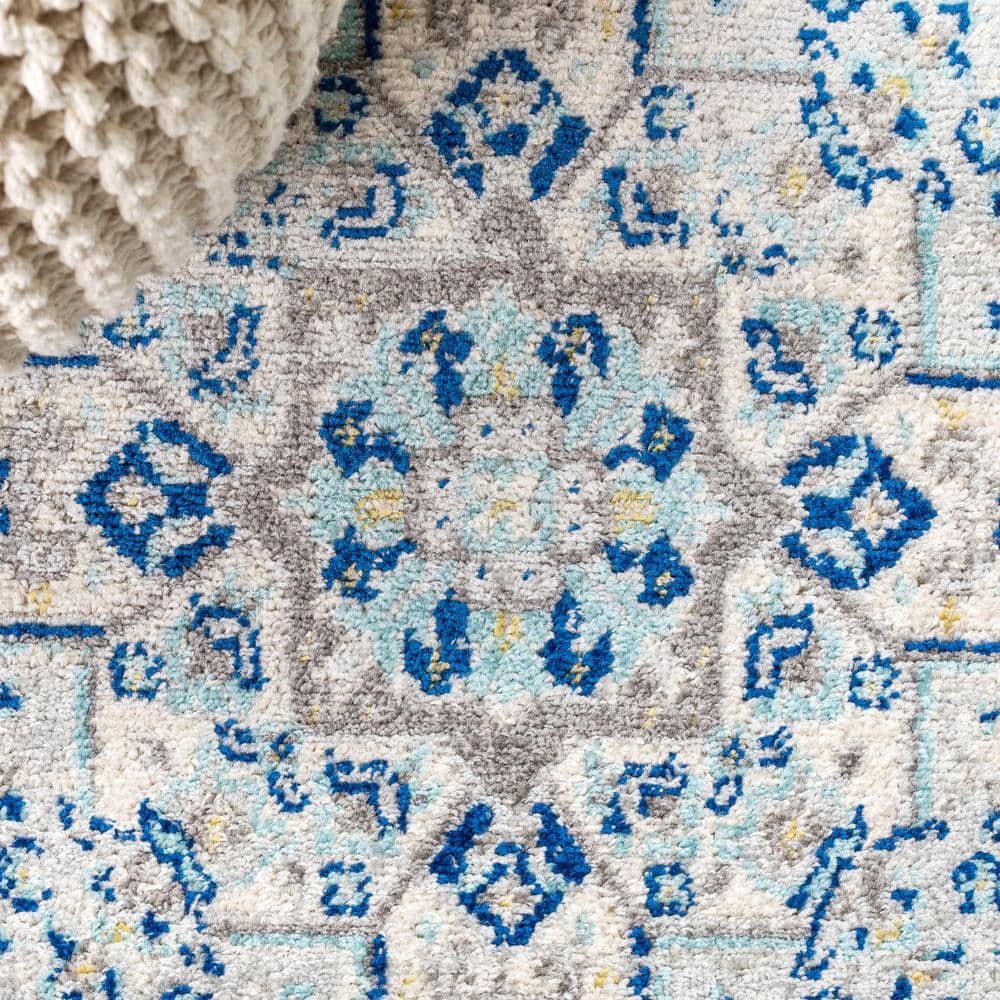 Reversible Medallion Blue and Ivory Synthetic Area Rug - 5x8 Feet