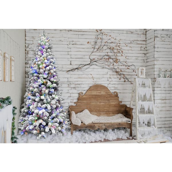 Fraser Hill Farm - 7.5-Ft. Oregon Pine Christmas Tree with Multi-Color –  Recreation Outfitters