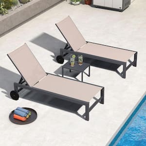 Aluminum Drak Grey Frame Outdoor Metal Patio Chaise Lounge with Side Table and Wheels, Sand Beige