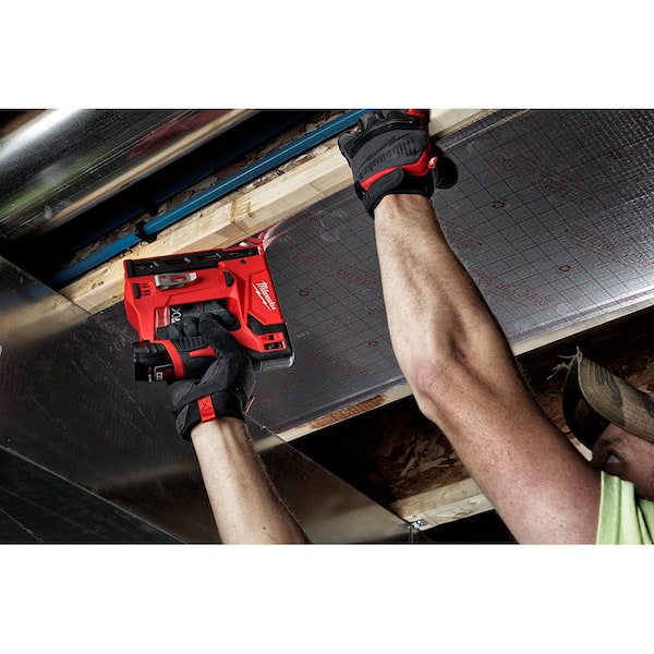 Milwaukee - M12 12-Volt Lithium-Ion Cordless 3/8 in. Crown Stapler with M12 Compact 2.0 Ah Battery (2-Pack) Starter Kit and Charger