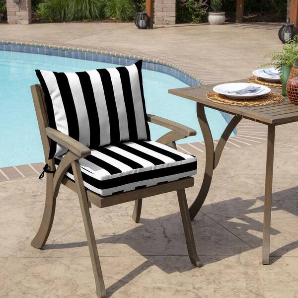 Cabana stripe chaise online cushion