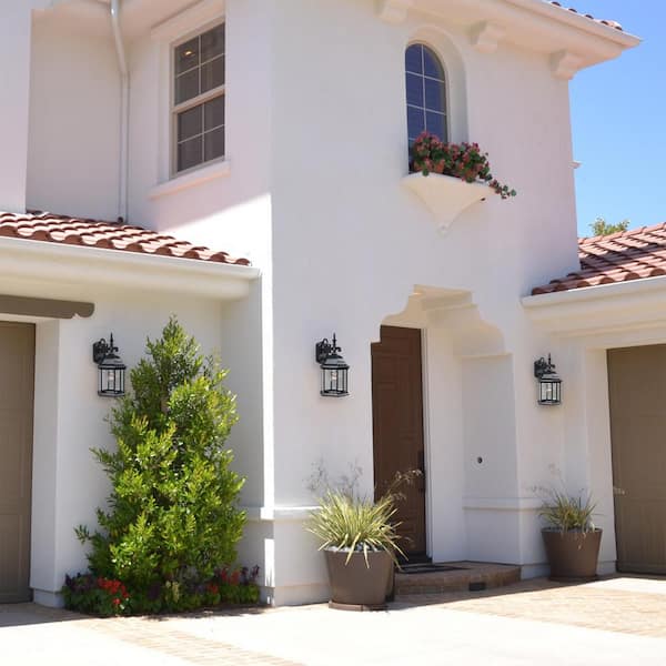 1-Light Black Outdoor Wall Sconce