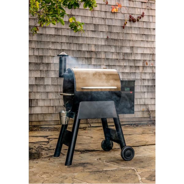 Traeger Pro 575 Review: A Convenient Pellet-Powered Backyard Grill