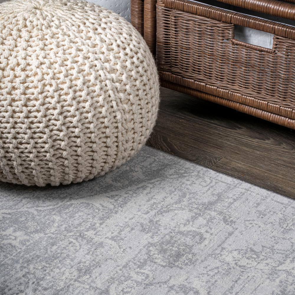 Modern Classic Persian Motif 5' Square Rug in Shades of Gray