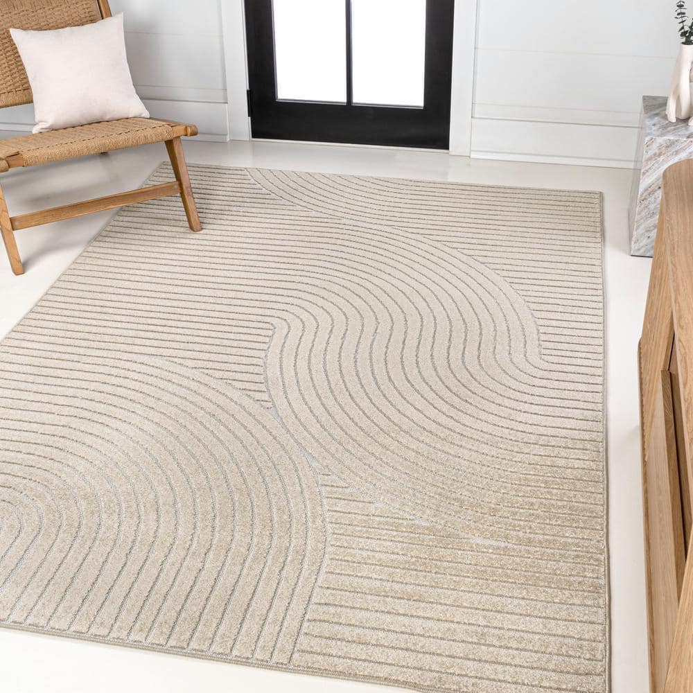 Beige and Cream Geometric High-Low Indoor/Outdoor Area Rug 5 x 8