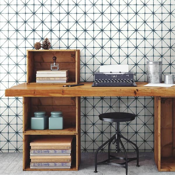 Modern Abstract Blue Peel and Stick Wallpaper (Covers 28.18 sq. ft.)