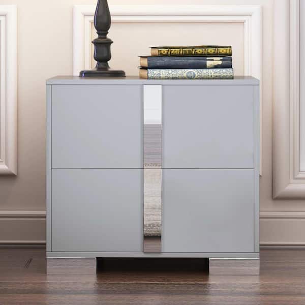 Elegant Wood Nightstand with Metal Handle, Mirrored Bedside Table with 2-Drawers, Gray