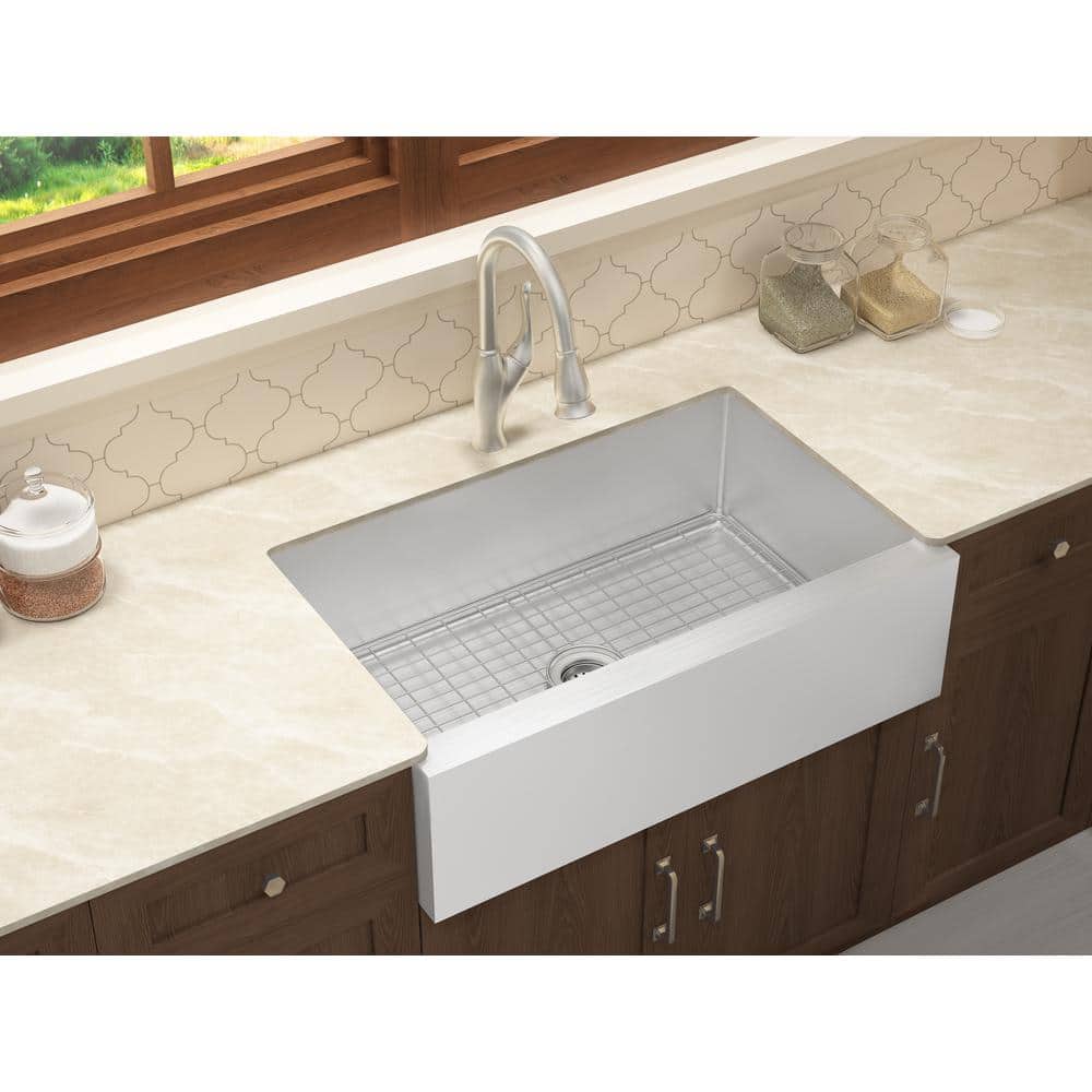 Belleville 33'' Satin Stainless Steel Farmhouse Kitchen Sink