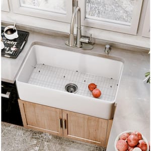 White Fireclay 33 in. Single Bowl Farmhouse Apron Kitchen Sink with Faucet and Accessories All-in-one Kit