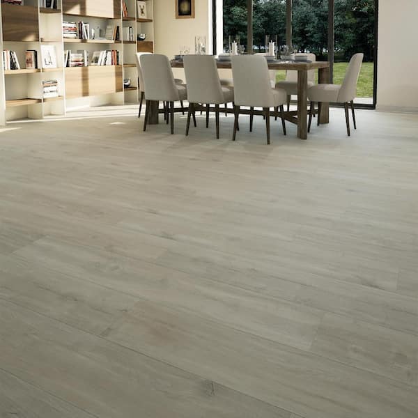 Habersham Oak 22 MIL x 8.7 in. W x 59 in. L Click Lock Waterproof Luxury Vinyl Plank Flooring (25 sq. ft./case)