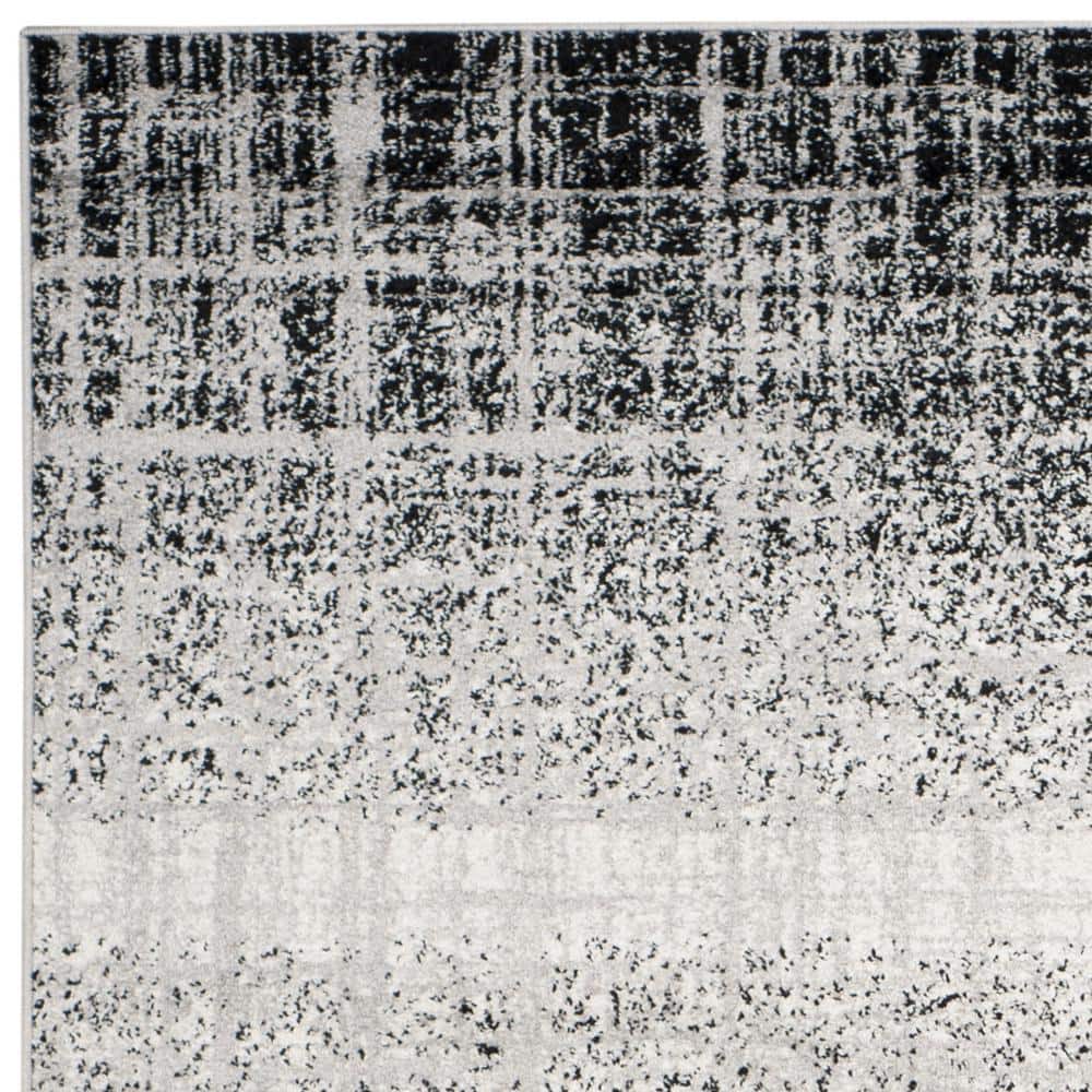 Adirondack Silver and Black 8' x 10' Synthetic Rectangular Area Rug