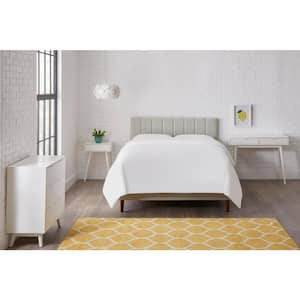 Warrenton Riverbed Taupe Upholstered Queen Platform Bed with Channel Tufting (61.2 in W. X 43.3 in H.)