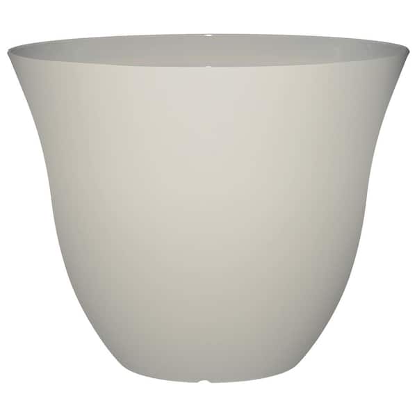 CHG CLASSIC HOME & GARDEN Honeysuckle 13 in. Vanilla Planter