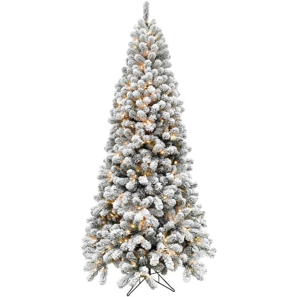 Fraser Hill Farm 12 ft. Pre-Lit Flocked Akaskan Pine Artificial Christmas Tree with Smart String Lighting