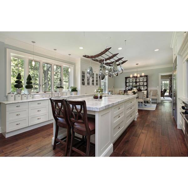 https://images.thdstatic.com/productImages/7030ad07-0ffe-4ef5-9f9c-a3805a4ad50b/svn/pacific-white-home-decorators-collection-assembled-kitchen-cabinets-vsb3321-npw-44_600.jpg