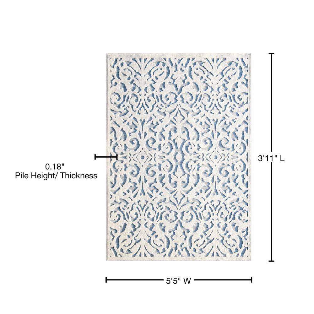 Natural Blue Damask Indoor/Outdoor Stain-Resistant Rug