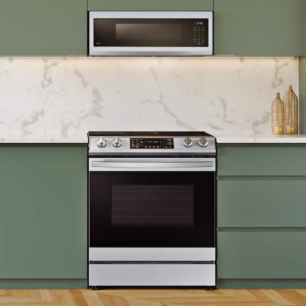 Samsung NE63T8911SS 6.3 Cu. ft. Smart Slide-in Induction Range with Smart Dial & Air Fry in Stainless Steel