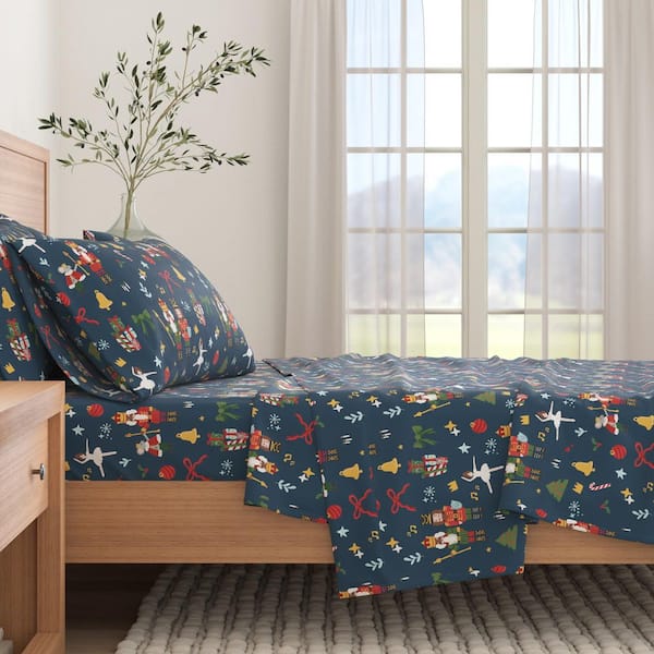 Blue 4-Piece Christmas Print Turkish Cotton Flannel Queen Sheet Set