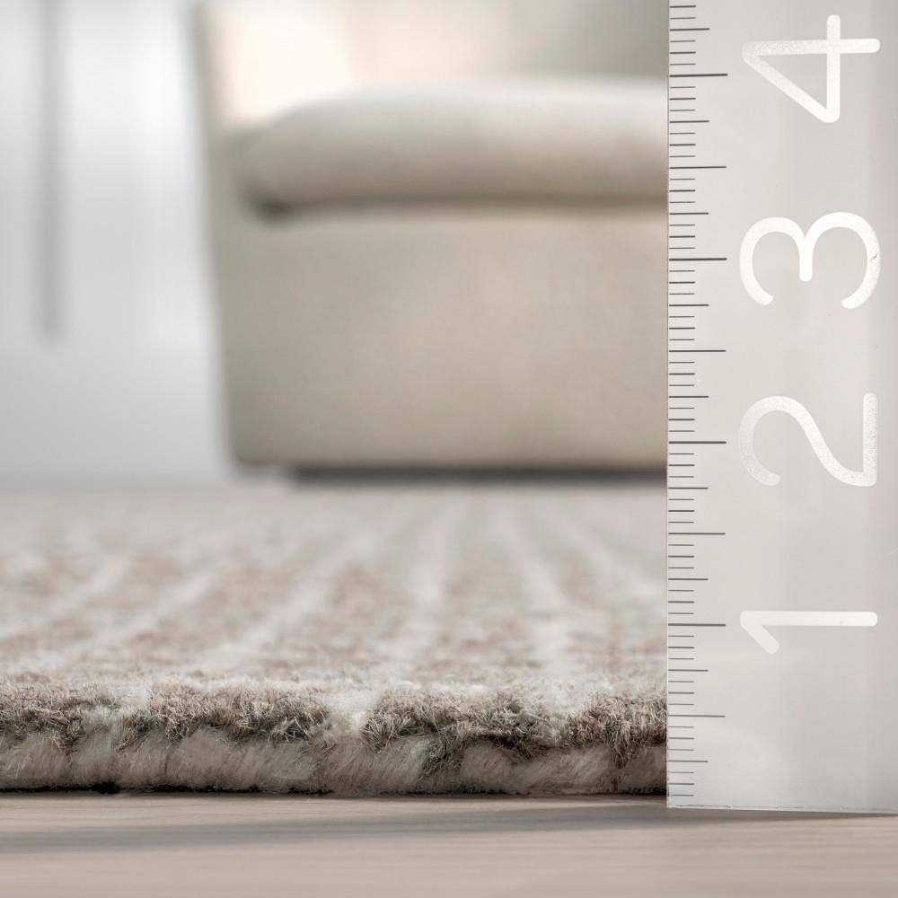 Gray Hand-Tufted Wool Rectangular Area Rug 10' x 14'