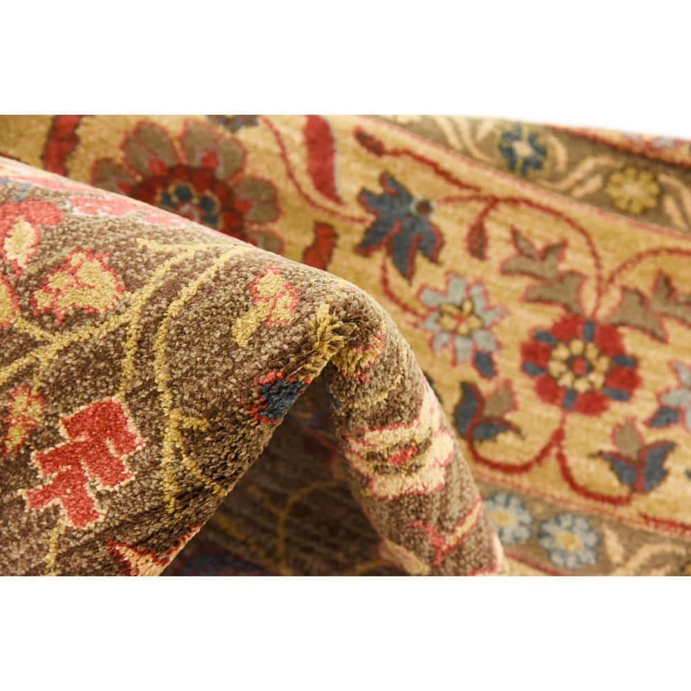 Edinburgh Monroe Red and Brown Floral 8' x 11' Area Rug